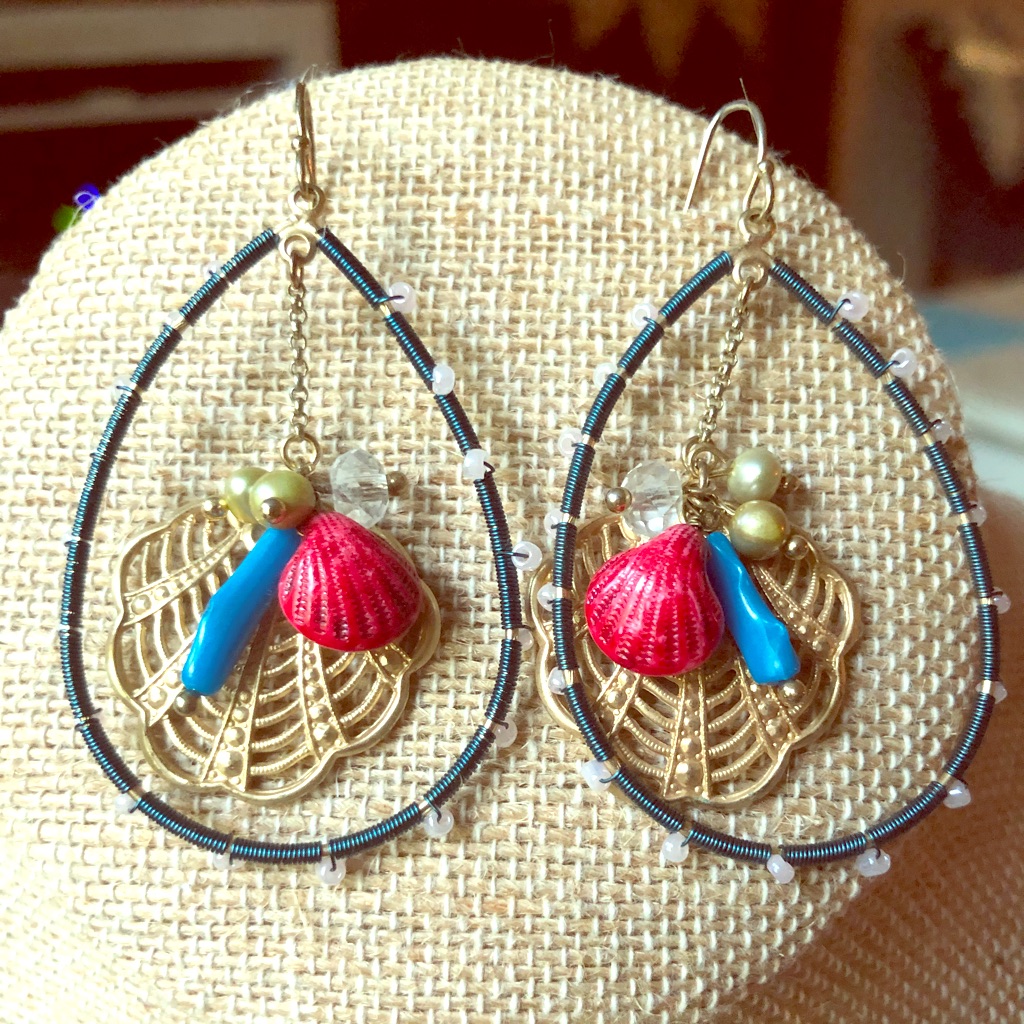 Beachy Shell Earrings